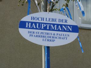 1_(2004).jpg
