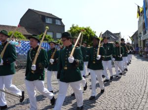 w1_(1600).jpg
