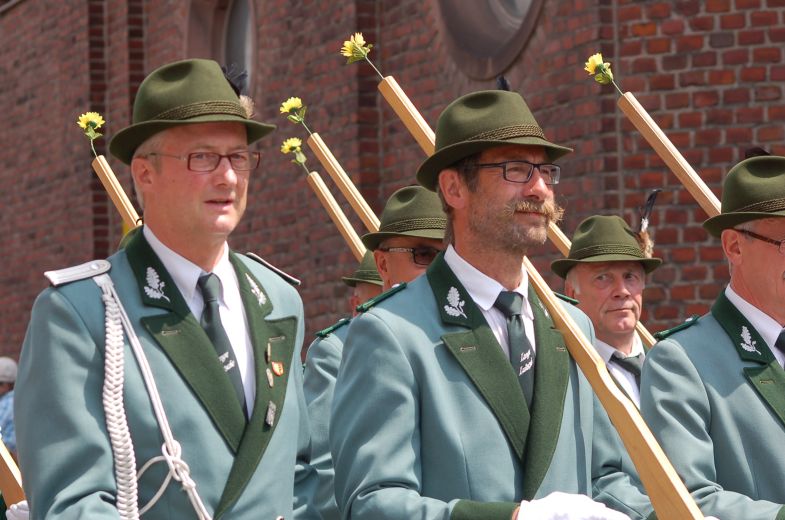 w1_(400).jpg