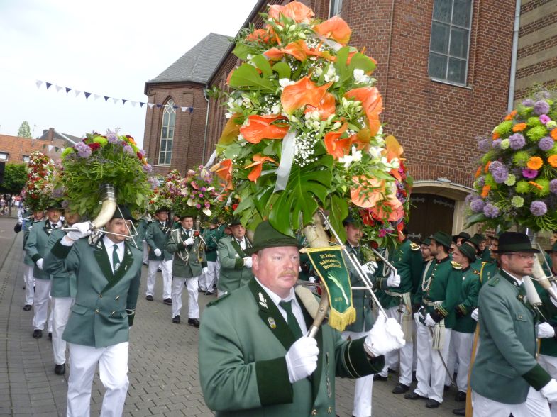 w1_(700).jpg